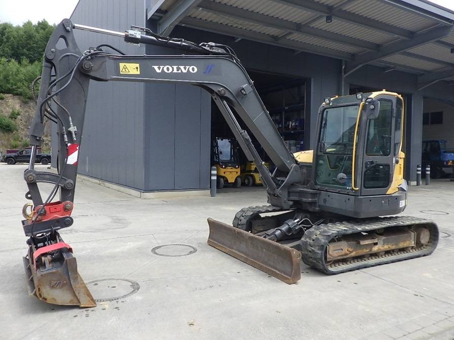 Volvo ECR 88 D - מחפר סורק: תמונה 1 Volvo ECR 88 D - מחפר סורק: תמונה 1