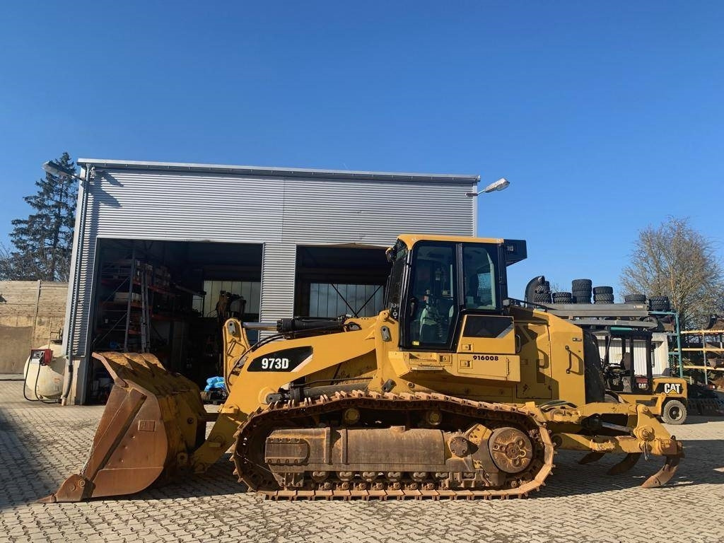 CAT 973 D - מעמיס זוחל: תמונה 2 CAT 973 D - מעמיס זוחל: תמונה 2