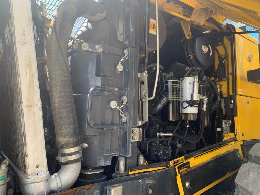 מעמיס גלגלים Komatsu WA 470-6: תמונה 15