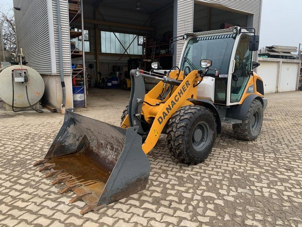 Liebherr L506 Compact - מעמיס גלגלים: תמונה 3 Liebherr L506 Compact - מעמיס גלגלים: תמונה 3