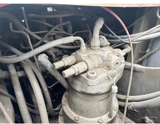 מחפר סורק 2017 Hitachi 200-5: תמונה 9