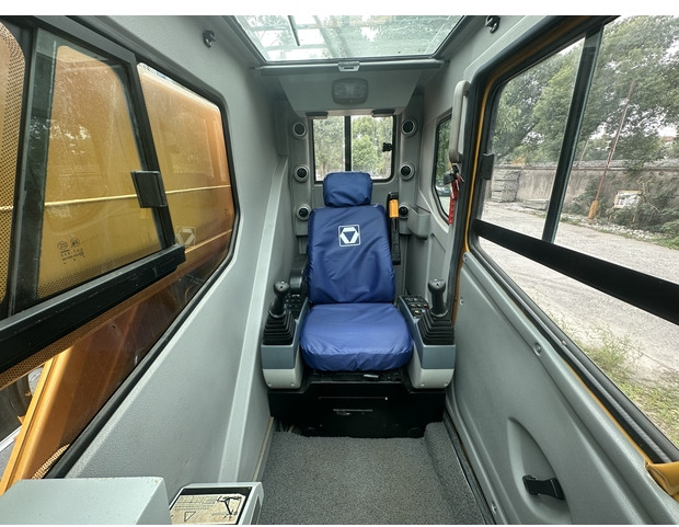 2020 XCMG QY25KC - עגורן נייד: תמונה 4 2020 XCMG QY25KC - עגורן נייד: תמונה 4