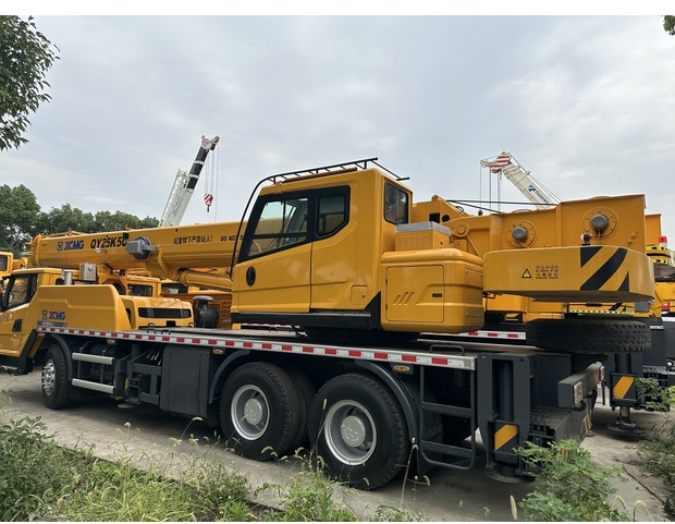 2020 XCMG QY25KC - עגורן נייד: תמונה 2 2020 XCMG QY25KC - עגורן נייד: תמונה 2