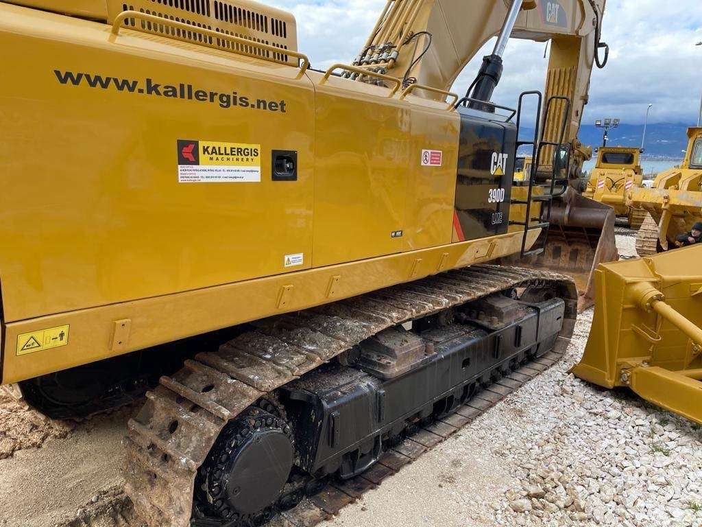 מחפר סורק CAT 390 D L ME: תמונה 10 מחפר סורק CAT 390 D L ME: תמונה 10