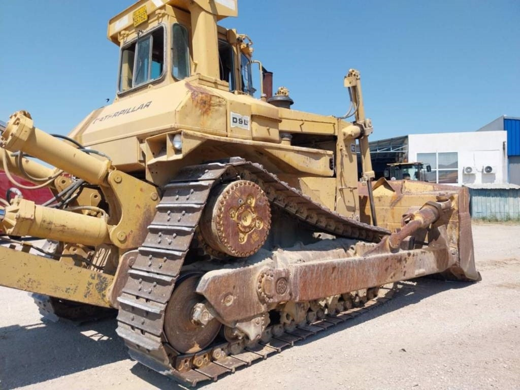 CAT D 9 L  - דחפור: תמונה 1 CAT D 9 L  - דחפור: תמונה 1