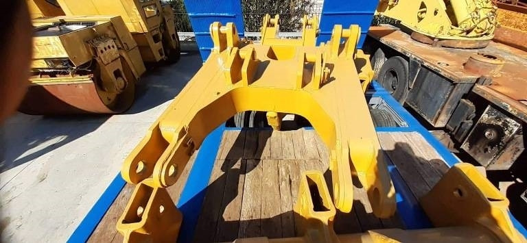 CAT MULTISHANK RIPPER FOR D7G/H  - דחפור: תמונה 5 CAT MULTISHANK RIPPER FOR D7G/H  - דחפור: תמונה 5