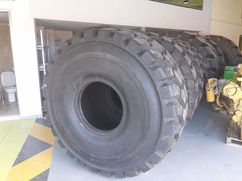 DOUBLE COIN 29.5R25 - צמיג עבור מכונת בנייה: תמונה 2 DOUBLE COIN 29.5R25 - צמיג עבור מכונת בנייה: תמונה 2