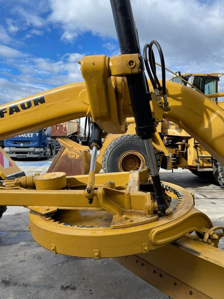 מפלסת Faun F185C: תמונה 33