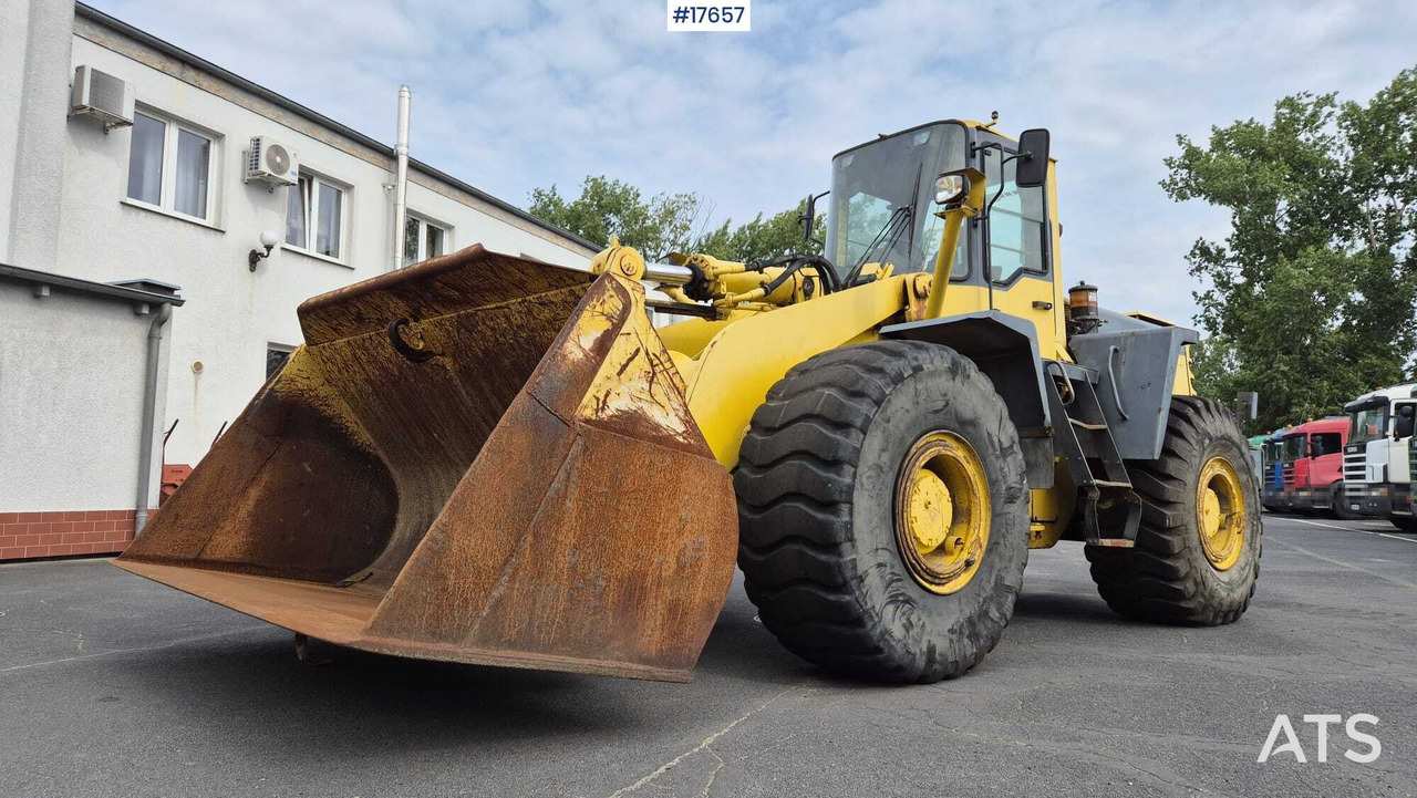 2000 Komatsu WA420-3H - מעמיס גלגלים: תמונה 2 2000 Komatsu WA420-3H - מעמיס גלגלים: תמונה 2