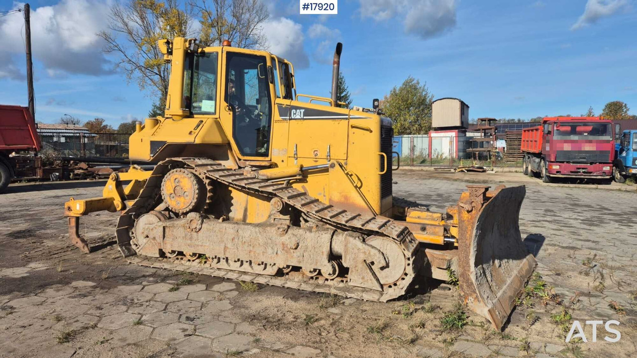 2004 CAT D6D XL - דחפור: תמונה 1 2004 CAT D6D XL - דחפור: תמונה 1