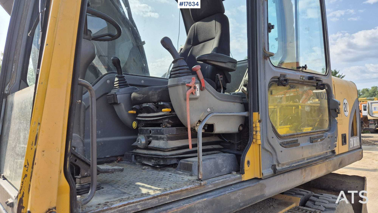 מחפר גלגלים 2004 Volvo EW 180 B: תמונה 7