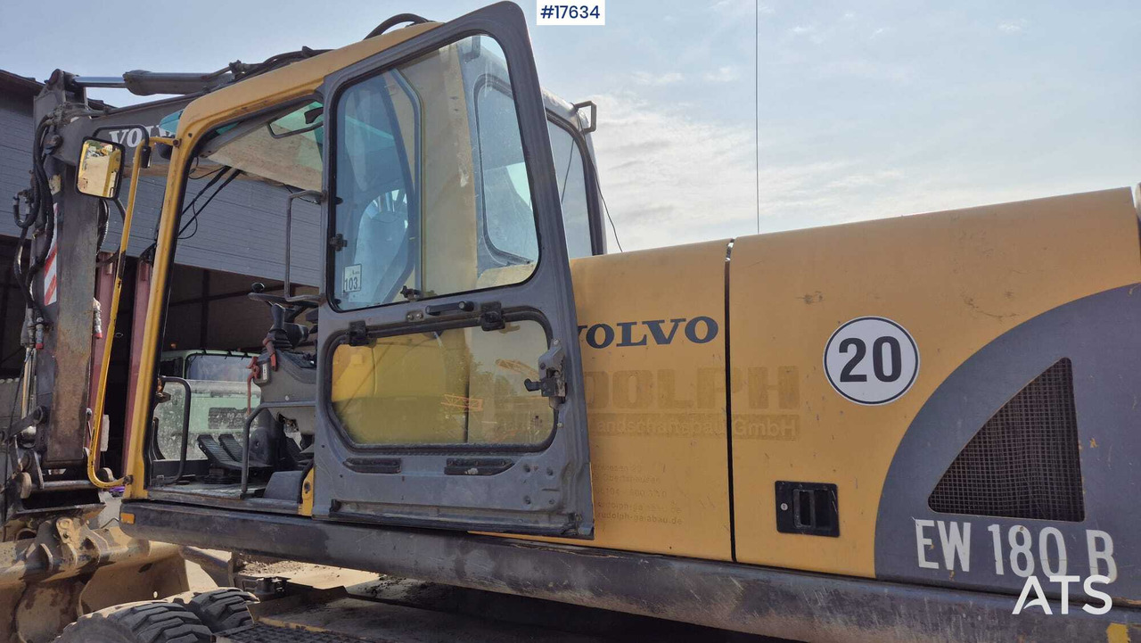 מחפר גלגלים 2004 Volvo EW 180 B: תמונה 9