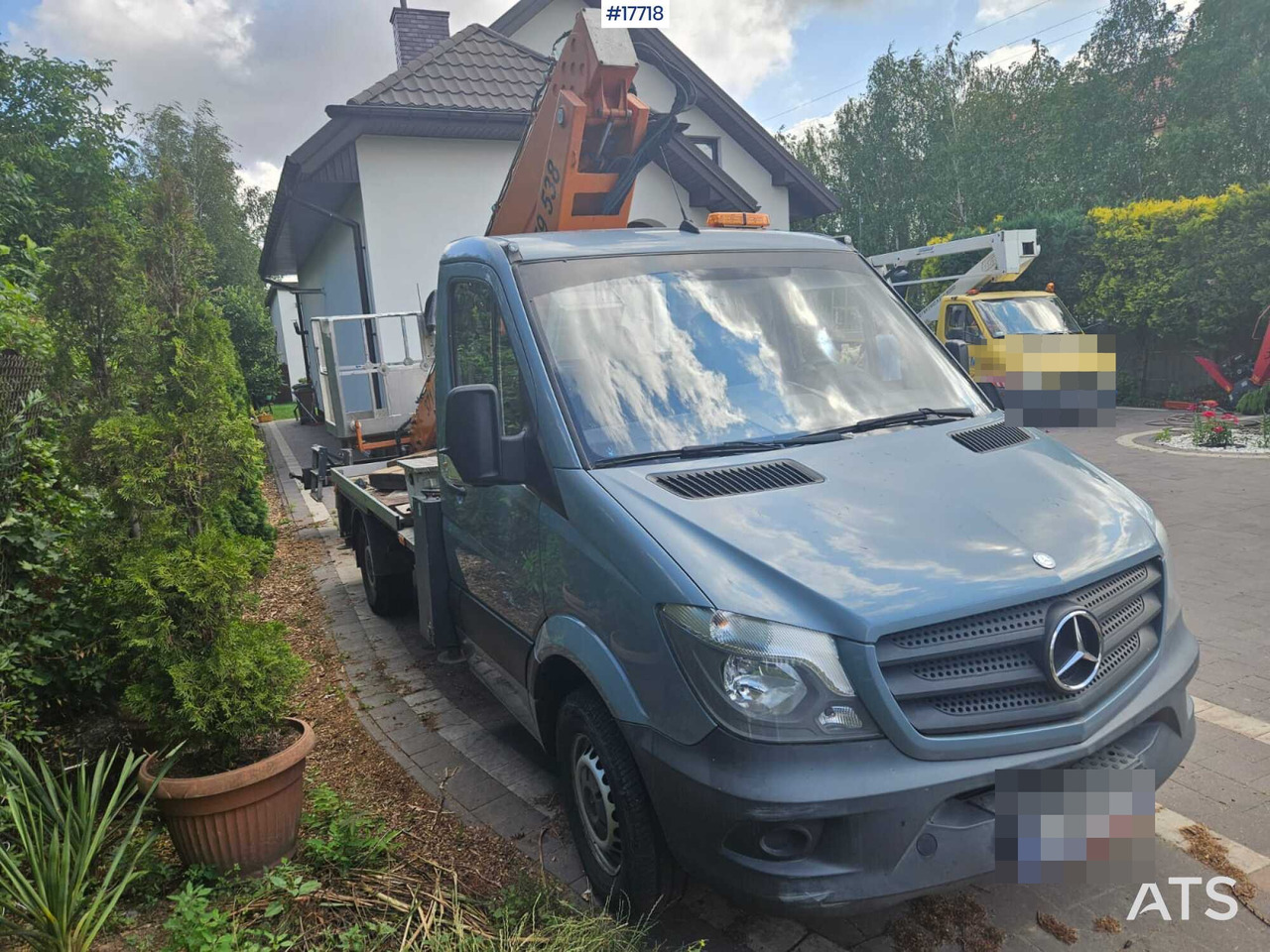 2014 Mercedes-Benz Sprinter - פלטפורמה אווירית מותקנת על משאית: תמונה 3 2014 Mercedes-Benz Sprinter - פלטפורמה אווירית מותקנת על משאית: תמונה 3