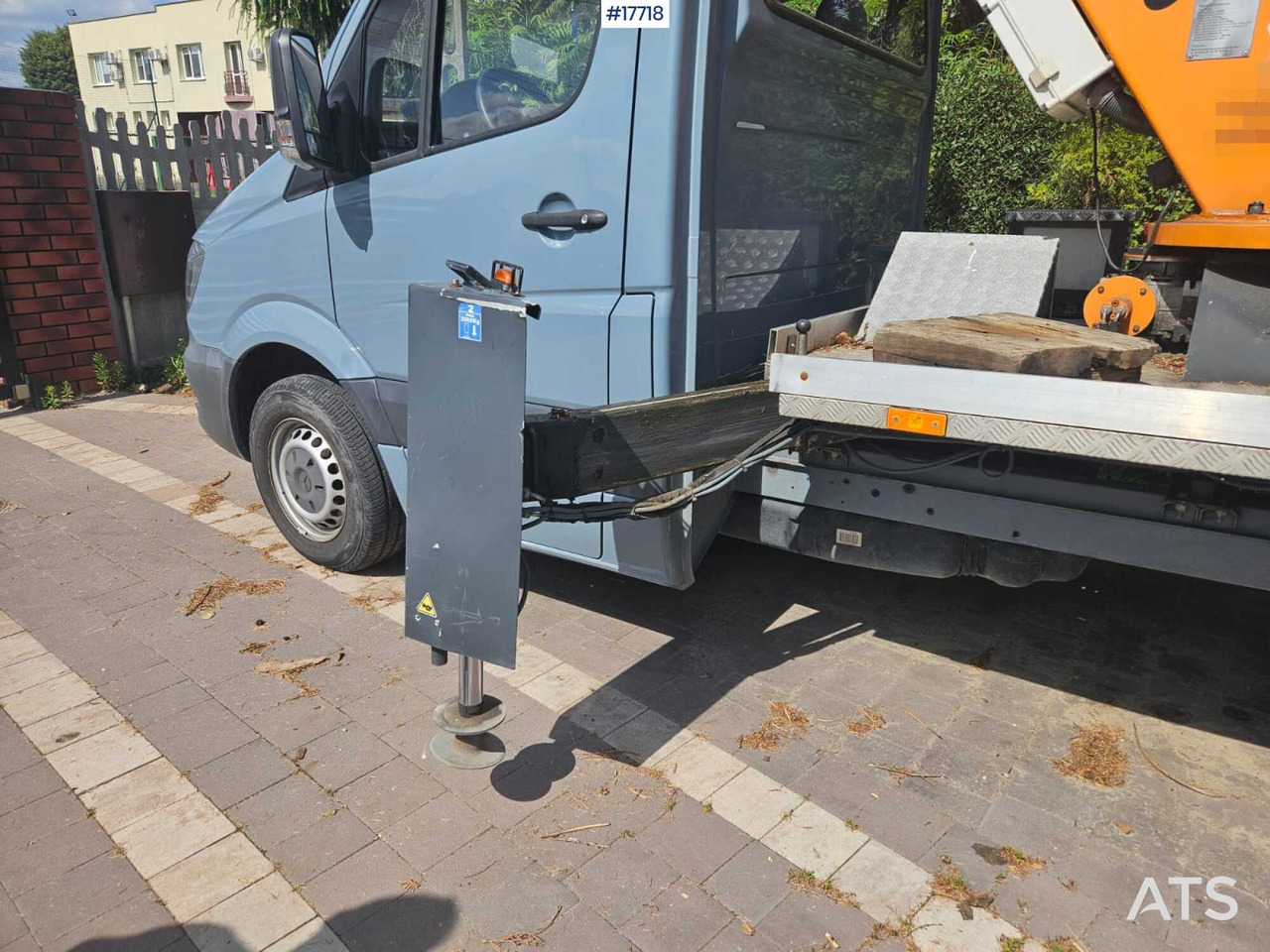 פלטפורמה אווירית מותקנת על משאית 2014 Mercedes-Benz Sprinter: תמונה 8 פלטפורמה אווירית מותקנת על משאית 2014 Mercedes-Benz Sprinter: תמונה 8