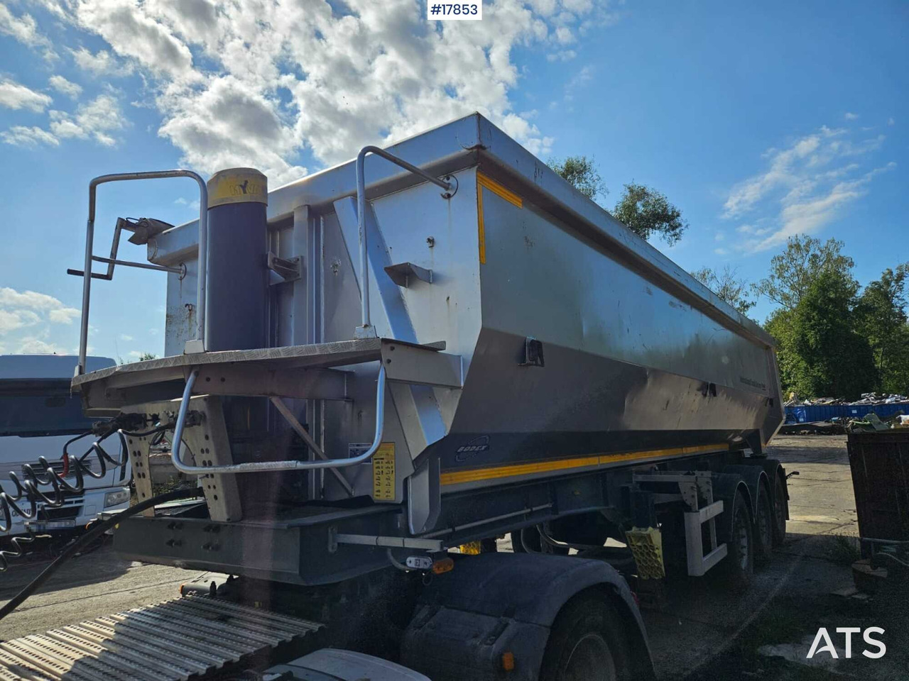 2015 Bodex KIS 3B - סמיטריילר עם מזהיר: תמונה 4 2015 Bodex KIS 3B - סמיטריילר עם מזהיר: תמונה 4