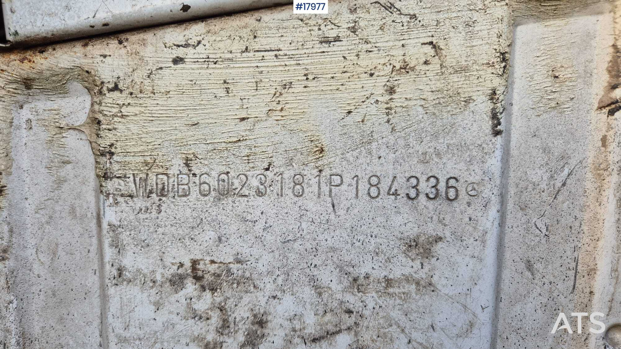 פלטפורמה אווירית מותקנת על משאית BRONTO SKYLIFT basket lift on Mercedes-Benz 308D chassis (1992): תמונה 18 פלטפורמה אווירית מותקנת על משאית BRONTO SKYLIFT basket lift on Mercedes-Benz 308D chassis (1992): תמונה 18