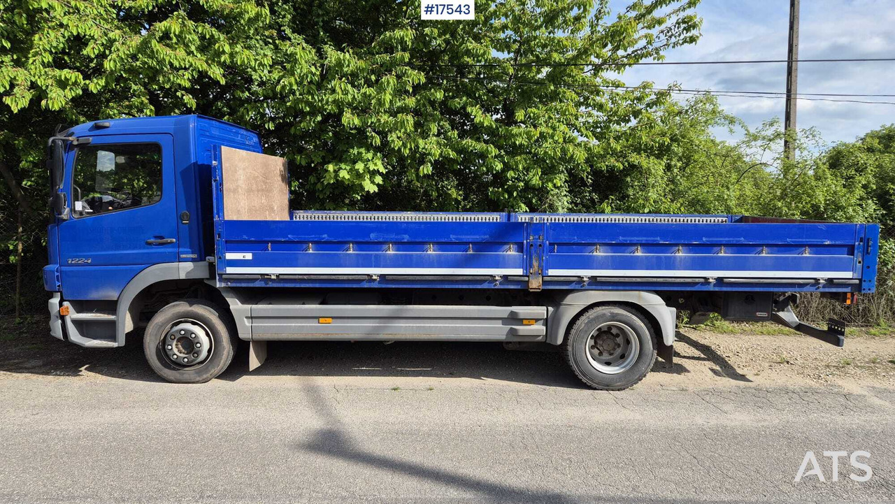 Box truck Mercedes-Benz ATEGO 1224 (2011) - משאית צד נופל/ שטוחה: תמונה 4 Box truck Mercedes-Benz ATEGO 1224 (2011) - משאית צד נופל/ שטוחה: תמונה 4