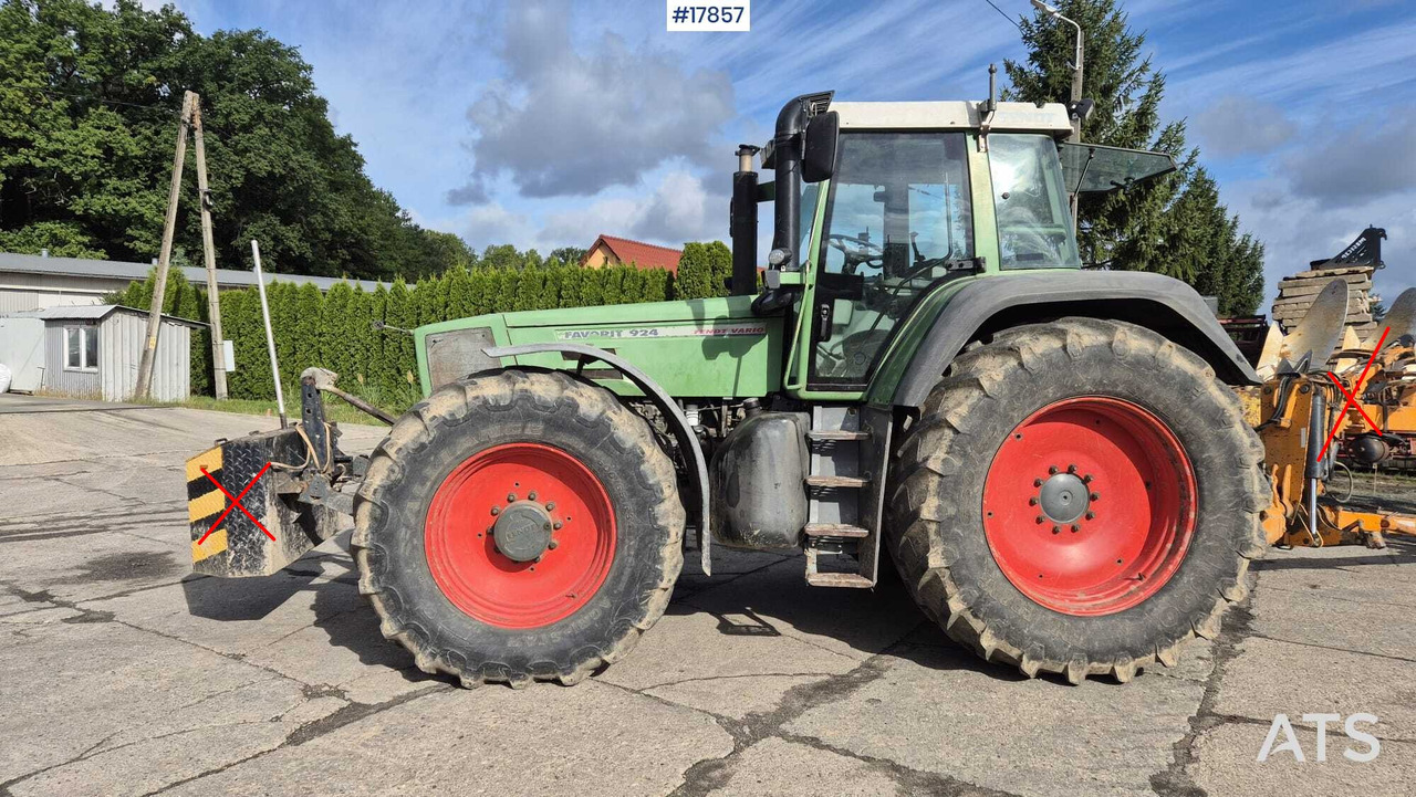 FENDT VARIO FAVORIT 924 agricultural tractor (1999) - טרקטור חקלאי: תמונה 5 FENDT VARIO FAVORIT 924 agricultural tractor (1999) - טרקטור חקלאי: תמונה 5