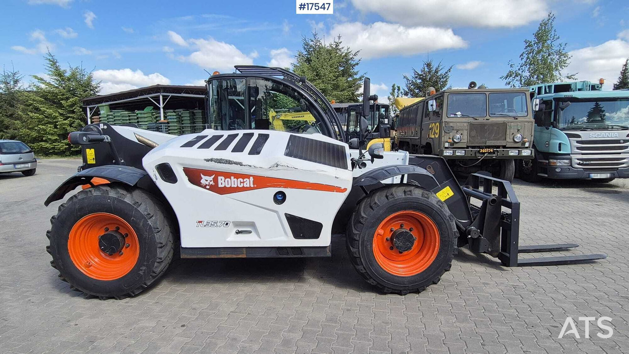 Telescopic wheel loaders BOBCAT TL35-70 (2018) - מפעיל טלסקופי: תמונה 4 Telescopic wheel loaders BOBCAT TL35-70 (2018) - מפעיל טלסקופי: תמונה 4