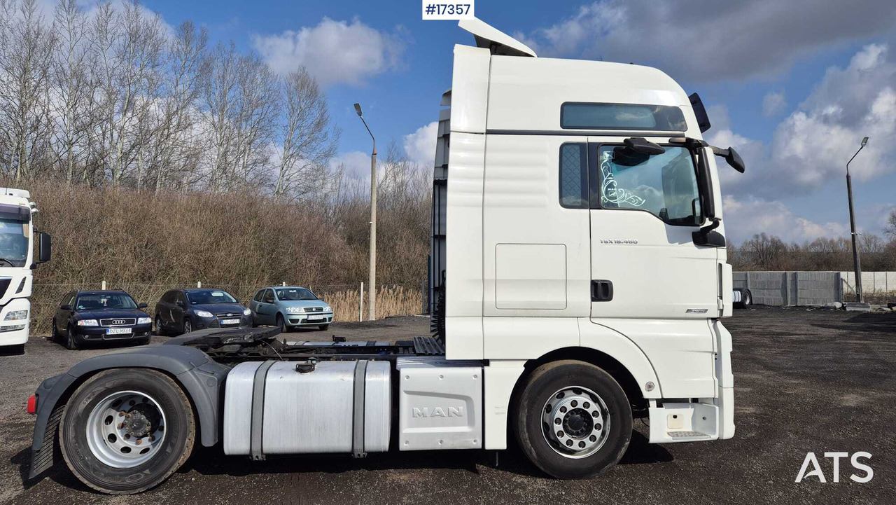 Truck tractor MAN TGX 18.460 EfficientLine 2 (2017) - יחידת טרקטור: תמונה 4 Truck tractor MAN TGX 18.460 EfficientLine 2 (2017) - יחידת טרקטור: תמונה 4