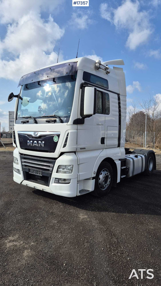 Truck tractor MAN TGX 18.460 EfficientLine 2 (2017) - יחידת טרקטור: תמונה 1 Truck tractor MAN TGX 18.460 EfficientLine 2 (2017) - יחידת טרקטור: תמונה 1