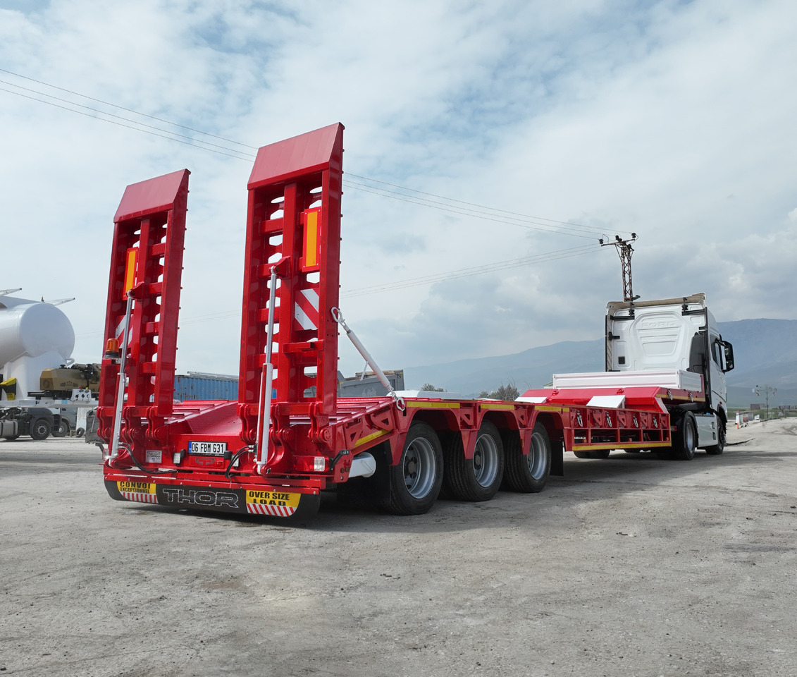 THOR THR-LW-3-A-2 - סמיטריילר עם מטען נמוך: תמונה 1 THOR THR-LW-3-A-2 - סמיטריילר עם מטען נמוך: תמונה 1