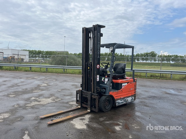 1993 Toyota 5FBE15 Electric Forklift - מלגזה חשמלית: תמונה 2 1993 Toyota 5FBE15 Electric Forklift - מלגזה חשמלית: תמונה 2