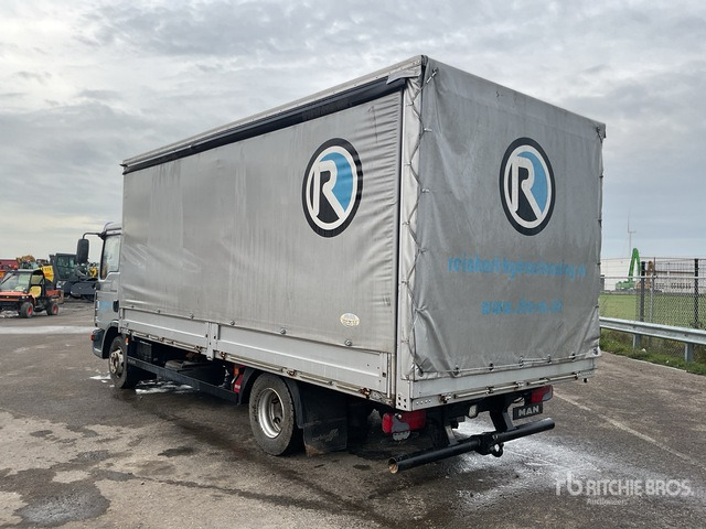 2007 MAN TGL12.210 4x2 Curtain Side Truck - משאית וילונות צד: תמונה 1 2007 MAN TGL12.210 4x2 Curtain Side Truck - משאית וילונות צד: תמונה 1