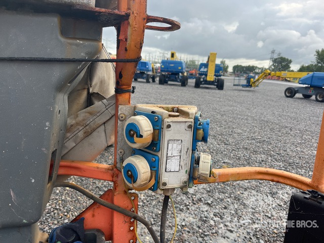 2008 JLG 450AJ 4WD Diesel Articulating Boom Lift - זרוע מרפקי: תמונה 5 2008 JLG 450AJ 4WD Diesel Articulating Boom Lift - זרוע מרפקי: תמונה 5