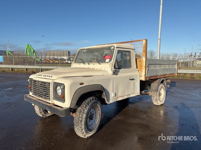 2010 Land Rover Defender (Inoperable) SUV - SUV: תמונה 1 2010 Land Rover Defender (Inoperable) SUV - SUV: תמונה 1