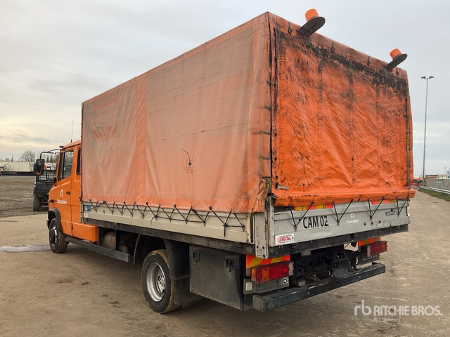 2010 Mercedes-Benz Vario 818DE 4x2 Service Truck - כלי רכב מסחרי עם וילונות צד, כלי רכב מסחרי קומבי: תמונה 3 2010 Mercedes-Benz Vario 818DE 4x2 Service Truck - כלי רכב מסחרי עם וילונות צד, כלי רכב מסחרי קומבי: תמונה 3