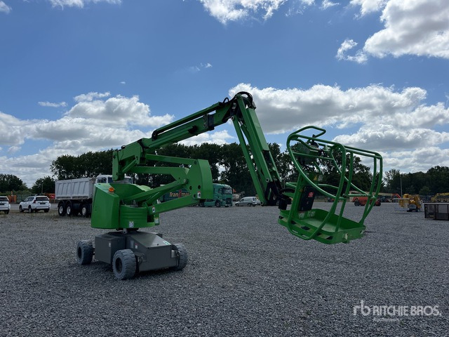 2011 Haulotte HA15IP 2WD Electric Articulating Boom Lift - זרוע מרפקי: תמונה 4 2011 Haulotte HA15IP 2WD Electric Articulating Boom Lift - זרוע מרפקי: תמונה 4