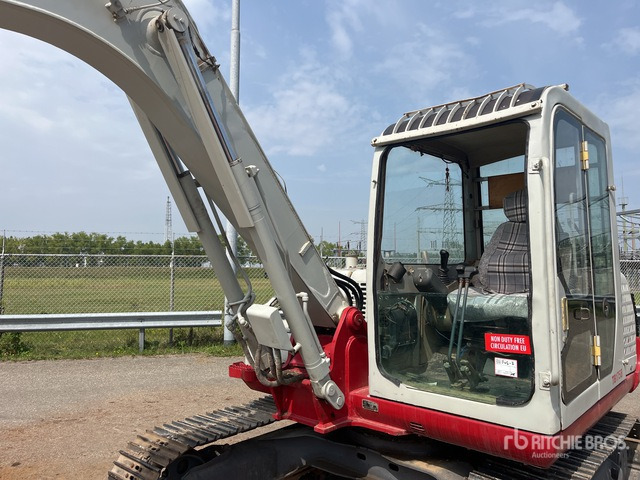 2011 Takeuchi TB175C Tracked Excavator - מחפר סורק: תמונה 5 2011 Takeuchi TB175C Tracked Excavator - מחפר סורק: תמונה 5
