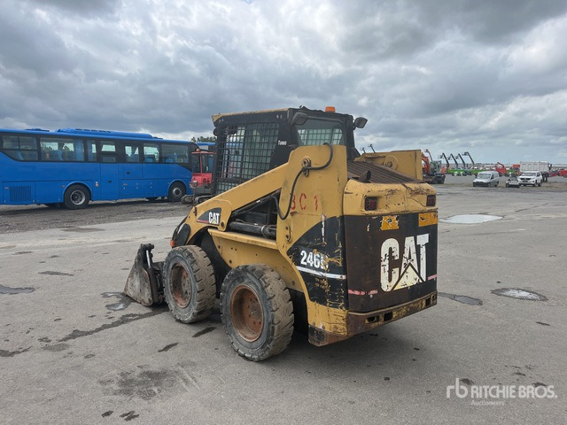 2012 Cat 246B (Inoperable) Skid Steer Loader - מעמיס היגוי החלקה: תמונה 4 2012 Cat 246B (Inoperable) Skid Steer Loader - מעמיס היגוי החלקה: תמונה 4