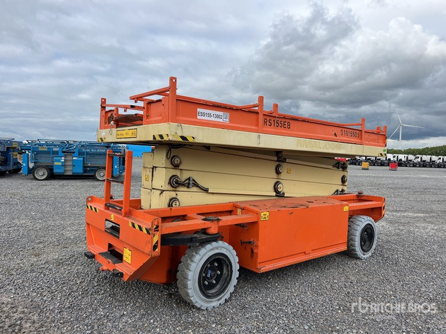 2013 Holland Lift MONOSTAR Q-135EL18 Electric Scissor Lift - מעלית מספריים: תמונה 4 2013 Holland Lift MONOSTAR Q-135EL18 Electric Scissor Lift - מעלית מספריים: תמונה 4