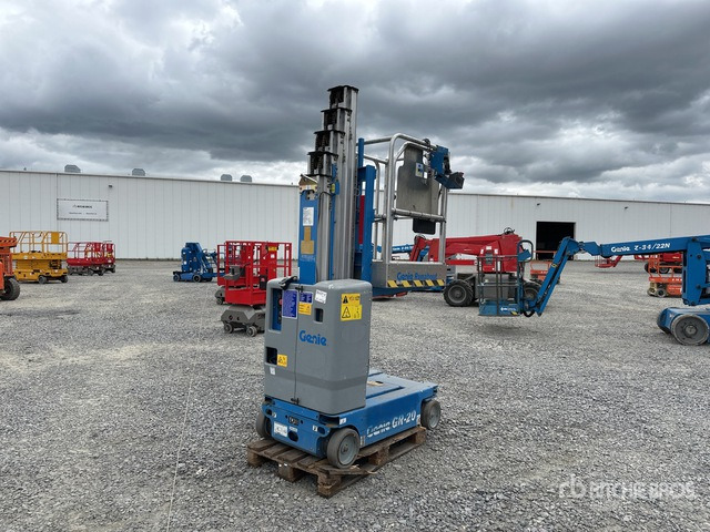 2014 Genie GR-20 Vertical Mast Lift - מעלית תורן אנכית: תמונה 2 2014 Genie GR-20 Vertical Mast Lift - מעלית תורן אנכית: תמונה 2