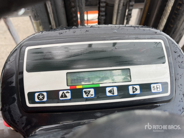 2015 Manitou ME318-48V Electric Forklift - מלגזה חשמלית: תמונה 5 2015 Manitou ME318-48V Electric Forklift - מלגזה חשמלית: תמונה 5