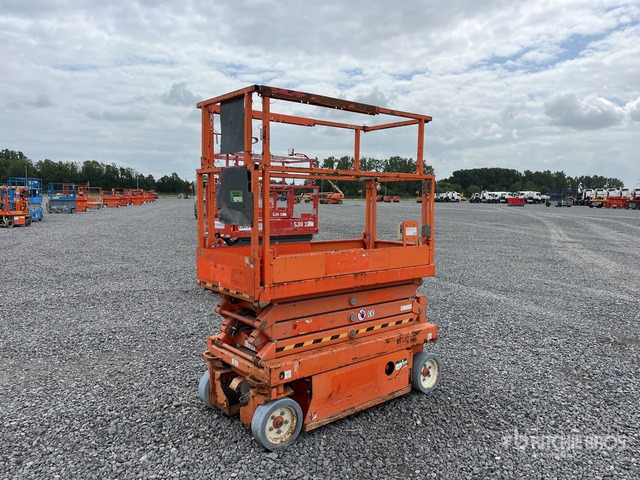2015 Skyjack SJIII-3219 Electric (Inoperable) Scissor Lift - מעלית מספריים: תמונה 1 2015 Skyjack SJIII-3219 Electric (Inoperable) Scissor Lift - מעלית מספריים: תמונה 1