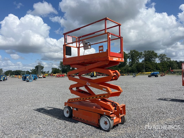 2015 Skyjack SJIII 3220 Electric Scissor Lift - מעלית מספריים: תמונה 3 2015 Skyjack SJIII 3220 Electric Scissor Lift - מעלית מספריים: תמונה 3