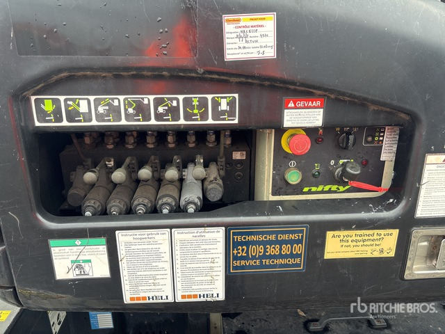 2016 Nifty-Lift HR17 4WD Hybrid Articulating Boom Lift - זרוע מרפקי: תמונה 5 2016 Nifty-Lift HR17 4WD Hybrid Articulating Boom Lift - זרוע מרפקי: תמונה 5