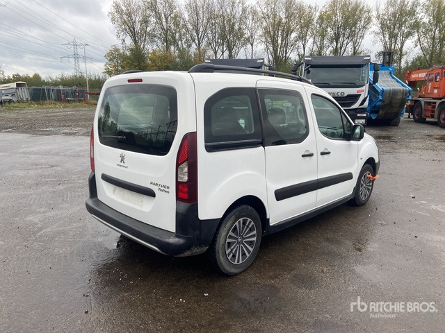 2017 Peugeot Partner 4x2 Van Truck - מכונות אחרות: תמונה 5 2017 Peugeot Partner 4x2 Van Truck - מכונות אחרות: תמונה 5