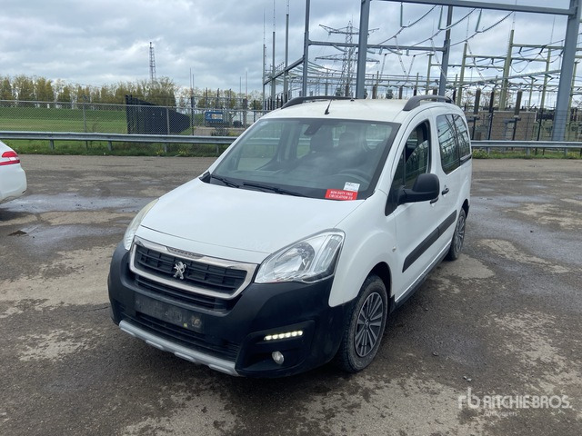 2017 Peugeot Partner Gesloten vrachtwagen - מכונות אחרות: תמונה 2 2017 Peugeot Partner Gesloten vrachtwagen - מכונות אחרות: תמונה 2