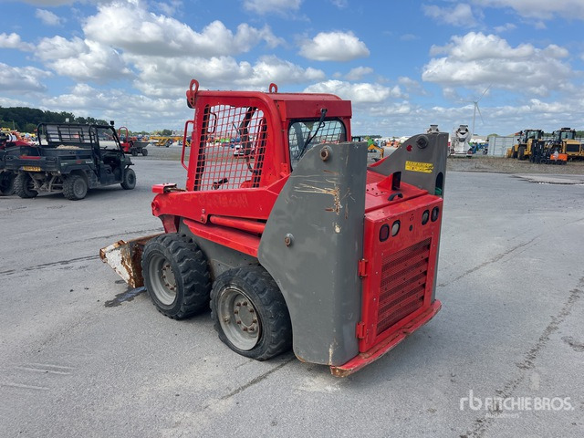 2018 Gehl Skid Steer Loader - מעמיס היגוי החלקה: תמונה 3 2018 Gehl Skid Steer Loader - מעמיס היגוי החלקה: תמונה 3