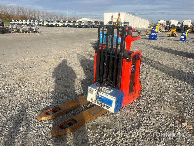 2020 Fenwick-Linde T16L Electric Pallet Jack - משאית משטחים: תמונה 2 2020 Fenwick-Linde T16L Electric Pallet Jack - משאית משטחים: תמונה 2
