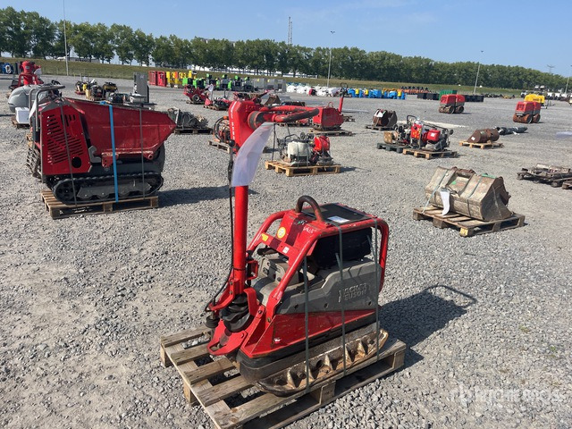 Wacker Neuson Vibratory Plate Compactor - לוח רטט: תמונה 3 Wacker Neuson Vibratory Plate Compactor - לוח רטט: תמונה 3