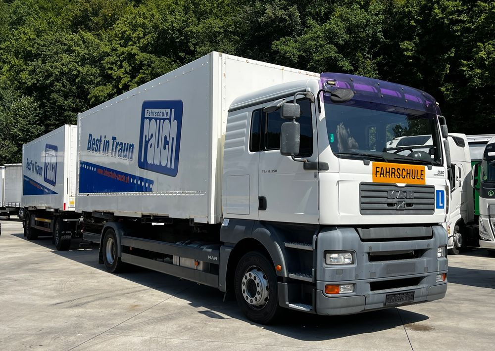 MAN TGA 18.350 6x2 D20 // BDF // Niski Przebieg // + Przyczepa Schmitz BDF // - משאית עם שלדת תא: תמונה 1 MAN TGA 18.350 6x2 D20 // BDF // Niski Przebieg // + Przyczepa Schmitz BDF // - משאית עם שלדת תא: תמונה 1