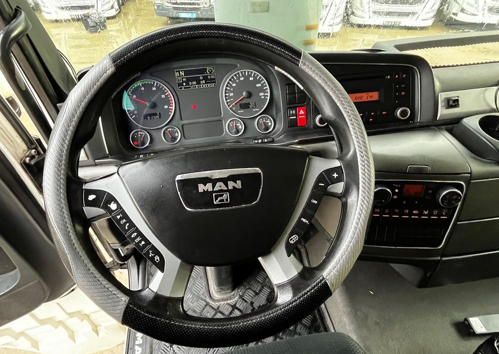 משאית צד נופל/ שטוחה, משאית מנוף MAN TGX 26.440 // 2009 // Palfinger PK 12001EH Radio // Oś skrętna i podnoszona //: תמונה 19 משאית צד נופל/ שטוחה, משאית מנוף MAN TGX 26.440 // 2009 // Palfinger PK 12001EH Radio // Oś skrętna i podnoszona //: תמונה 19