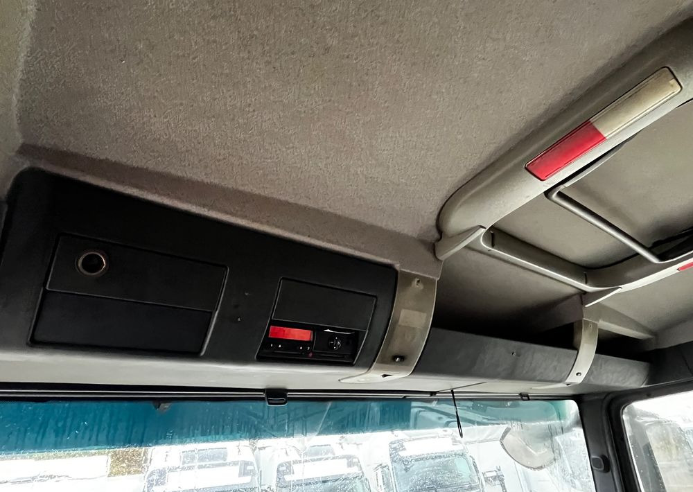 משאית צד נופל/ שטוחה, משאית מנוף MAN TGX 26.440 // 2009 // Palfinger PK 12001EH Radio // Oś skrętna i podnoszona //: תמונה 16 משאית צד נופל/ שטוחה, משאית מנוף MAN TGX 26.440 // 2009 // Palfinger PK 12001EH Radio // Oś skrętna i podnoszona //: תמונה 16