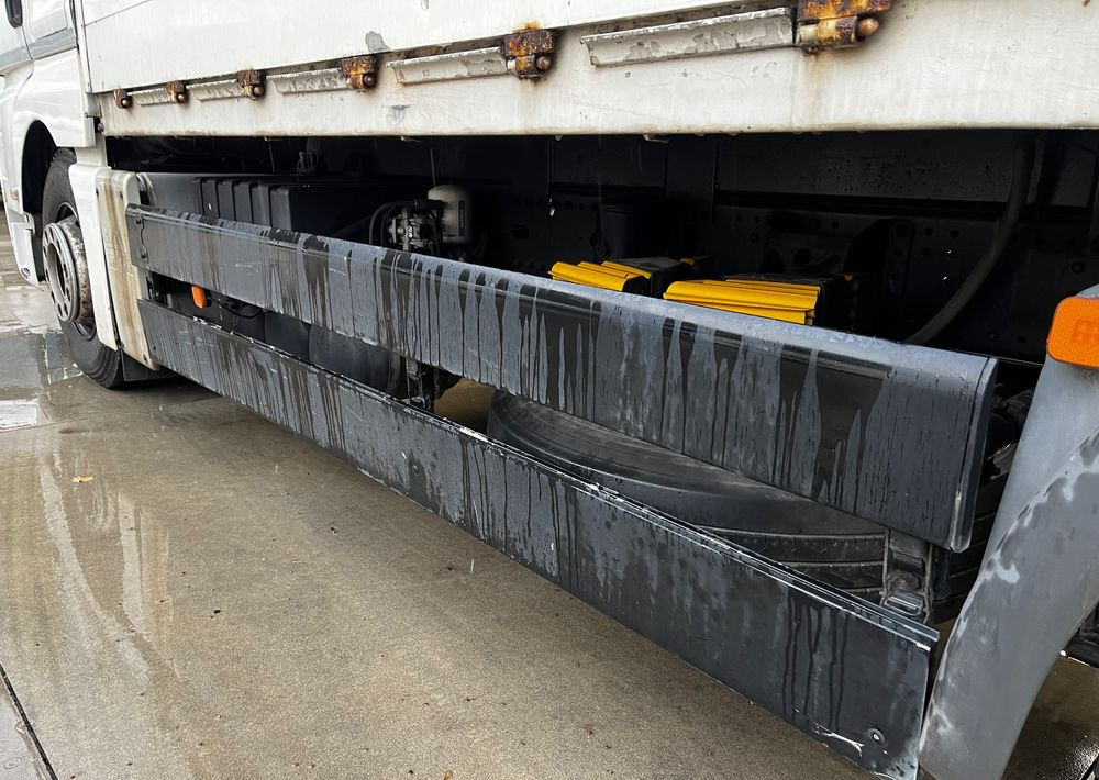 משאית צד נופל/ שטוחה, משאית מנוף MAN TGX 26.440 // 2009 // Palfinger PK 12001EH Radio // Oś skrętna i podnoszona //: תמונה 15 משאית צד נופל/ שטוחה, משאית מנוף MAN TGX 26.440 // 2009 // Palfinger PK 12001EH Radio // Oś skrętna i podnoszona //: תמונה 15