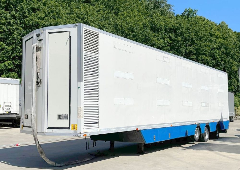 Pezzaioli HMK Industri // Do przewozu zwierząt // 2004 Rok // 3 Pokłady // Waga // Osi skrętne // Oznonacja // - סמיטריילר בתיבה סגורה: תמונה 1 Pezzaioli HMK Industri // Do przewozu zwierząt // 2004 Rok // 3 Pokłady // Waga // Osi skrętne // Oznonacja // - סמיטריילר בתיבה סגורה: תמונה 1